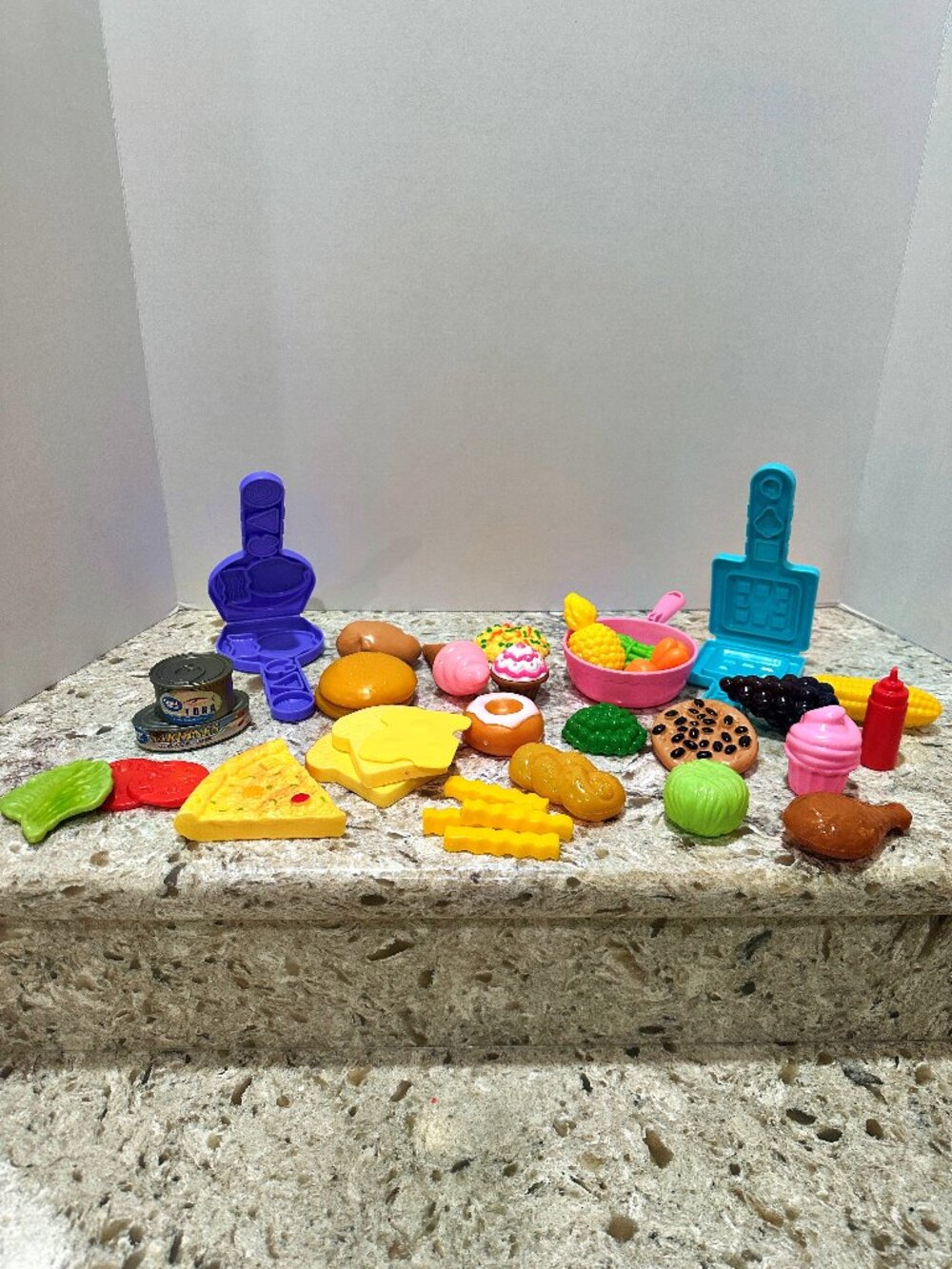 Pretend Play Food Kitchen Accessory Lot of 34 Plastic Pieces